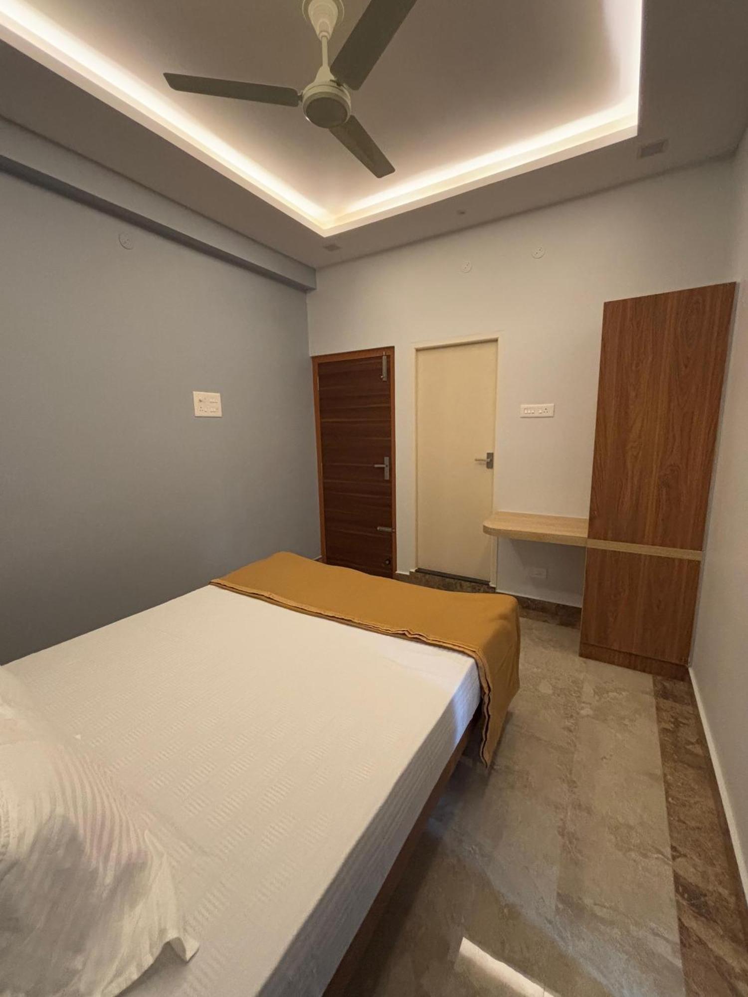 Srirangam Nandavanam Service Apartments Tiruchirappalli Екстер'єр фото