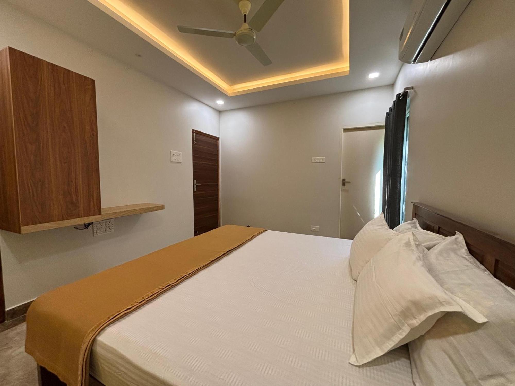 Srirangam Nandavanam Service Apartments Tiruchirappalli Екстер'єр фото