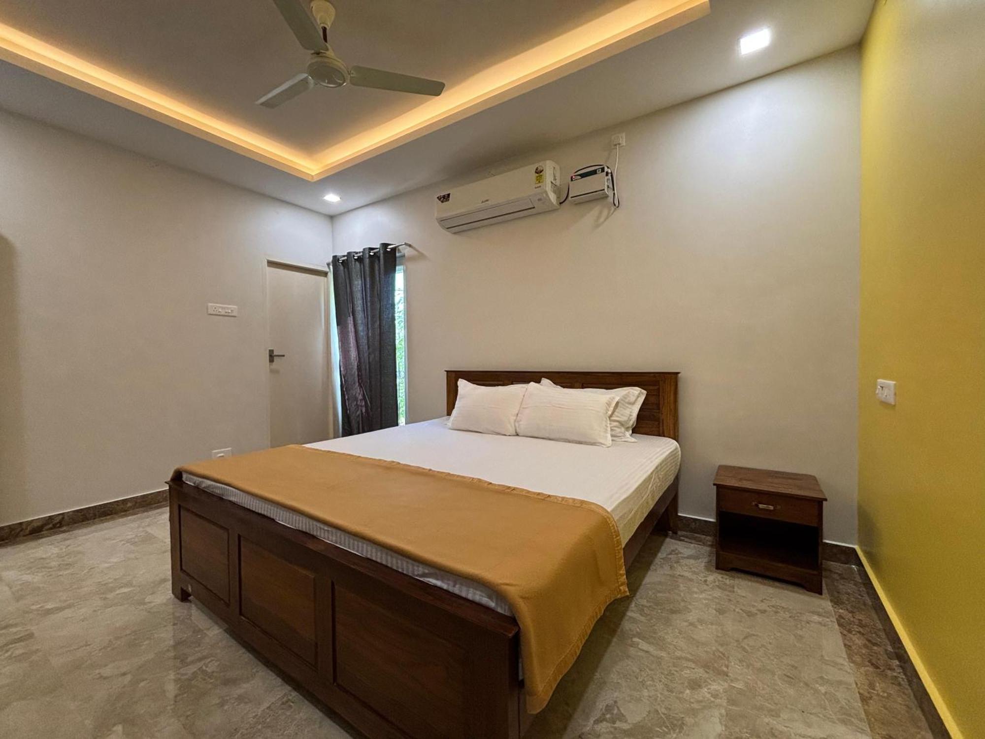 Srirangam Nandavanam Service Apartments Tiruchirappalli Екстер'єр фото