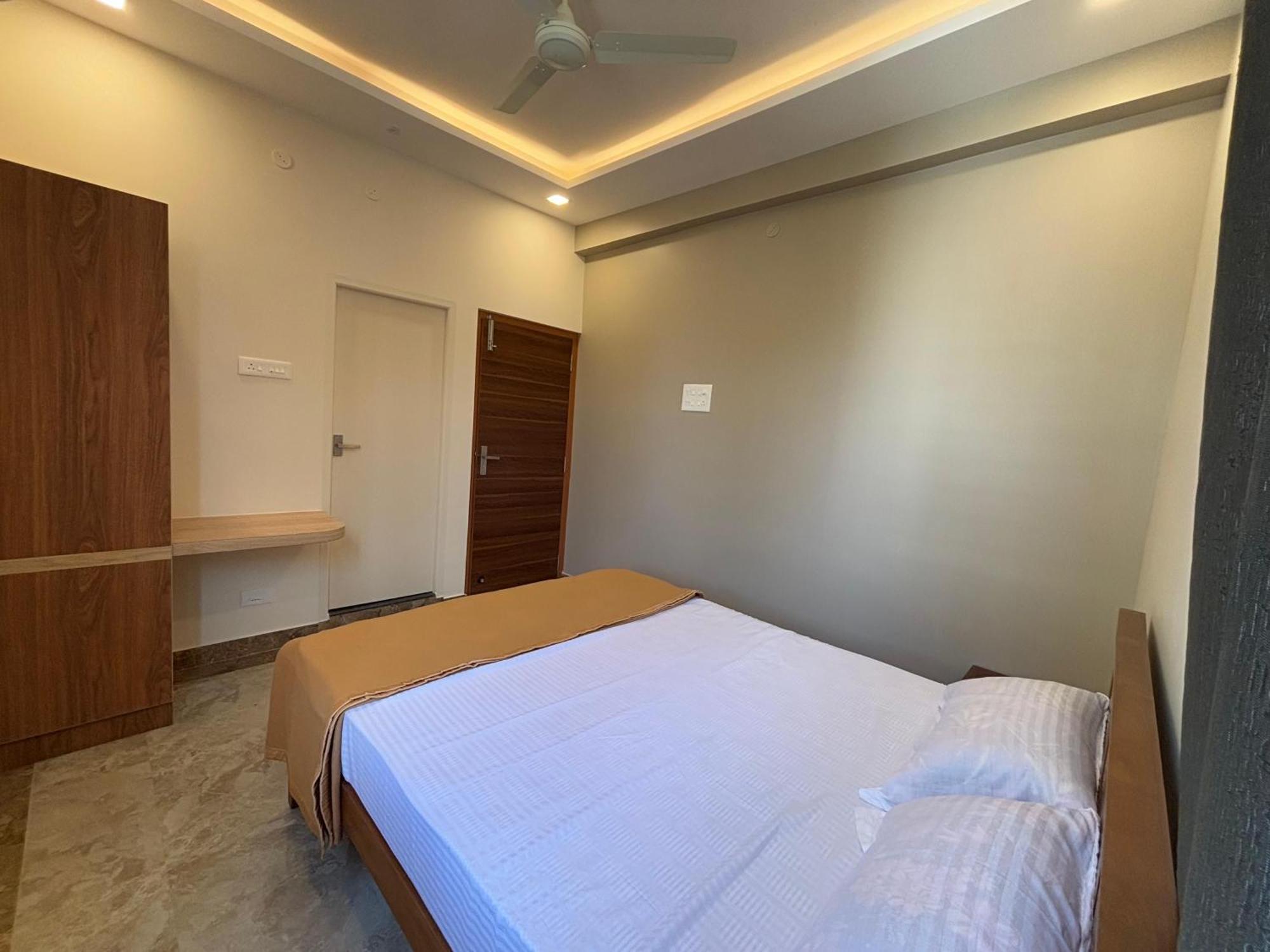 Srirangam Nandavanam Service Apartments Tiruchirappalli Екстер'єр фото