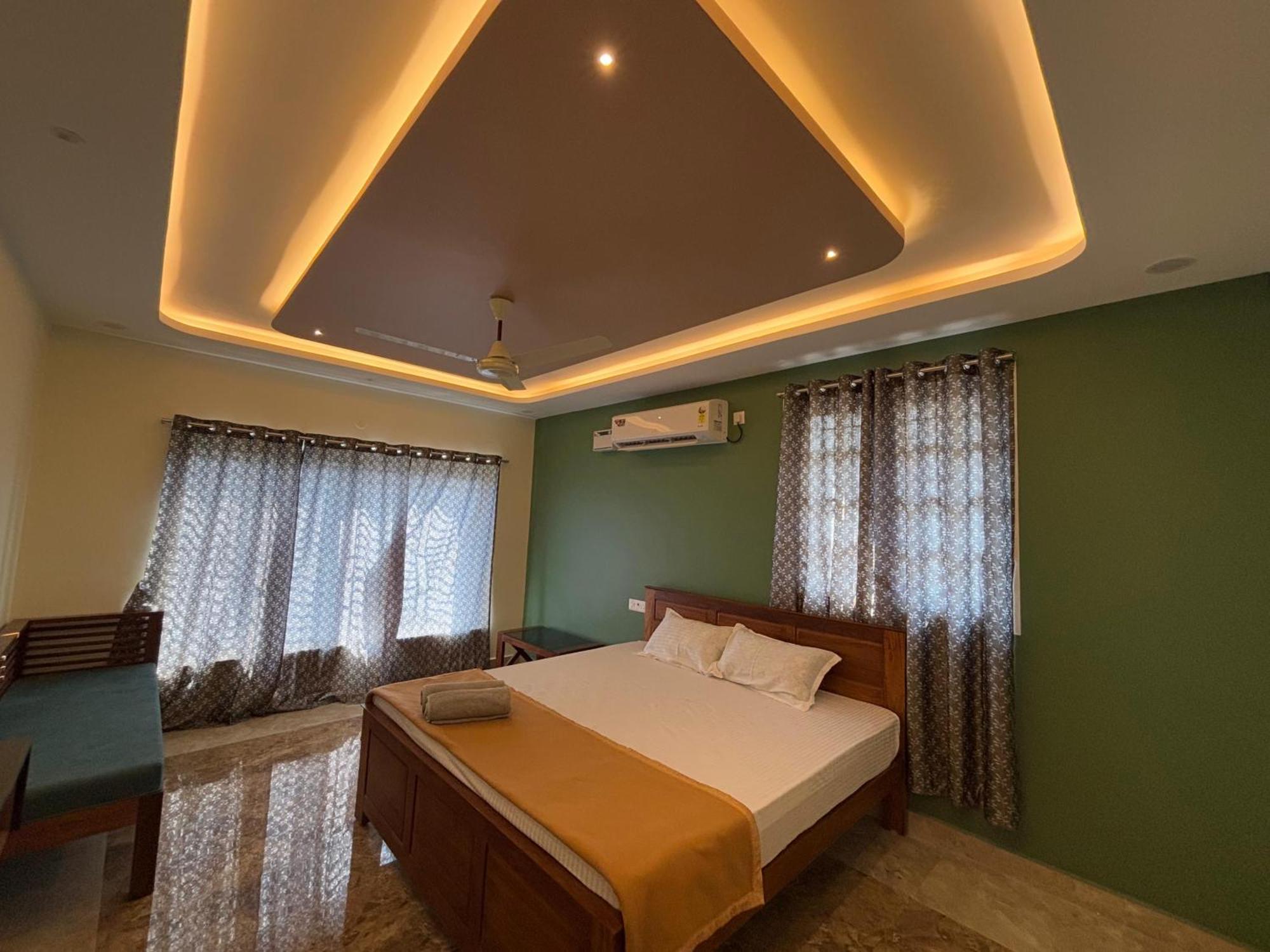 Srirangam Nandavanam Service Apartments Tiruchirappalli Екстер'єр фото