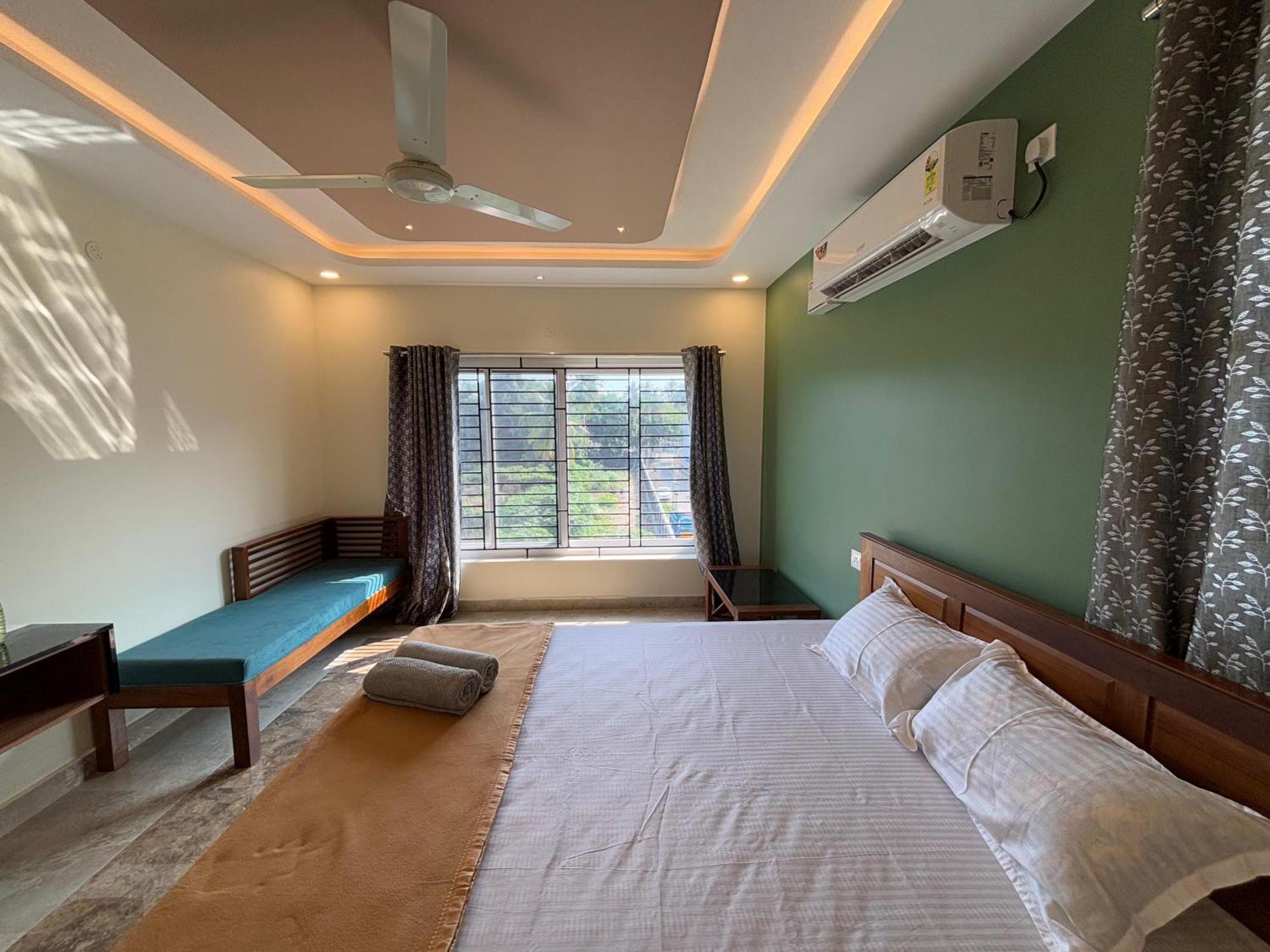 Srirangam Nandavanam Service Apartments Tiruchirappalli Екстер'єр фото